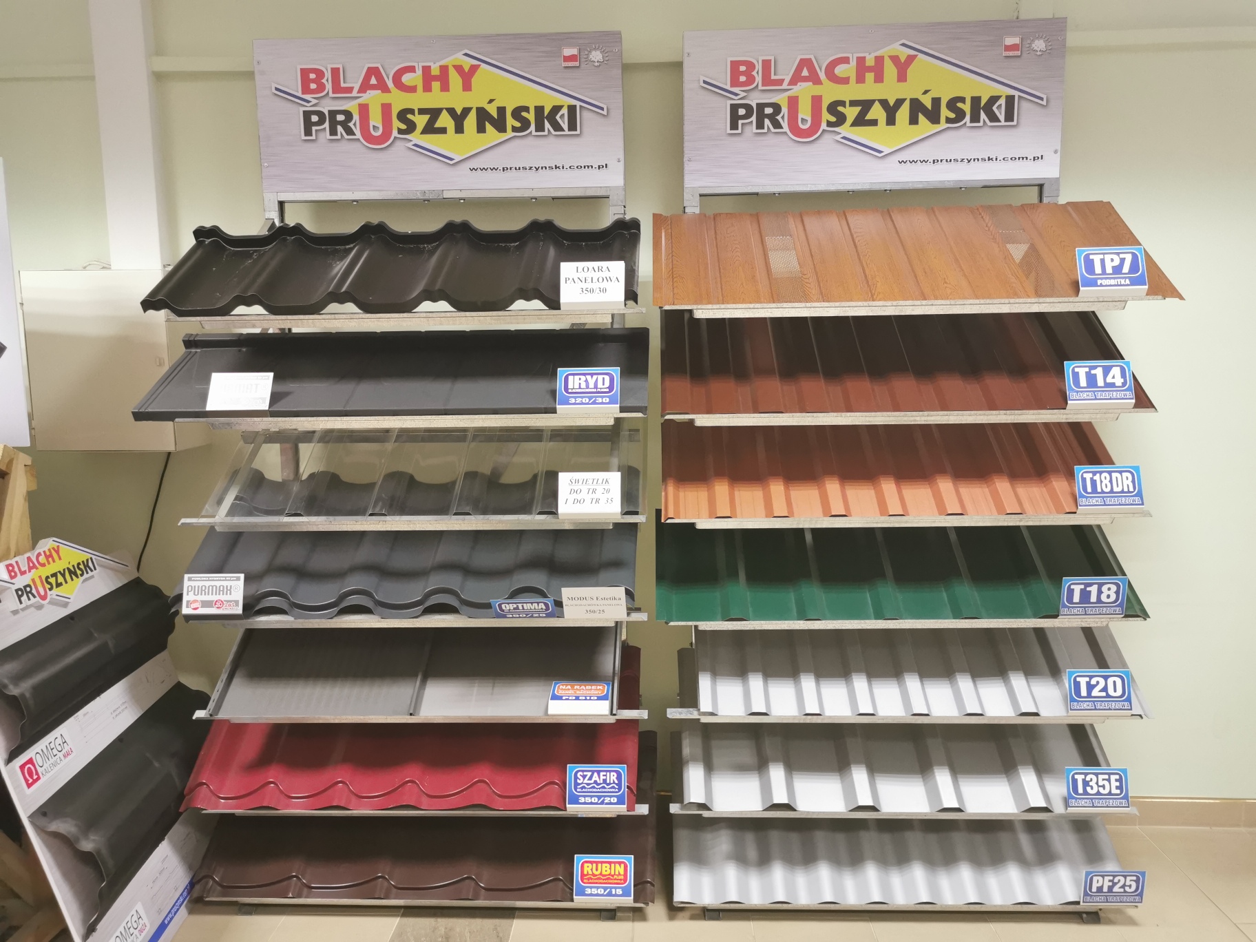 wystawki pruszyński biuro.jpg